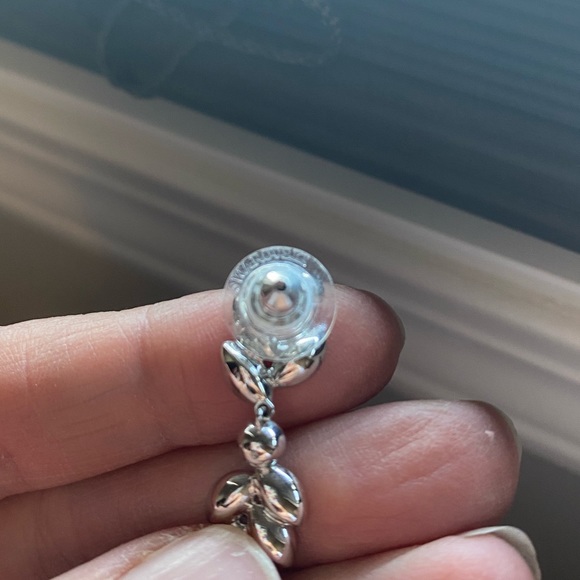 Swarovski X Miranda Kerr: A Collection of Wishes earrings - Picture 5 of 6